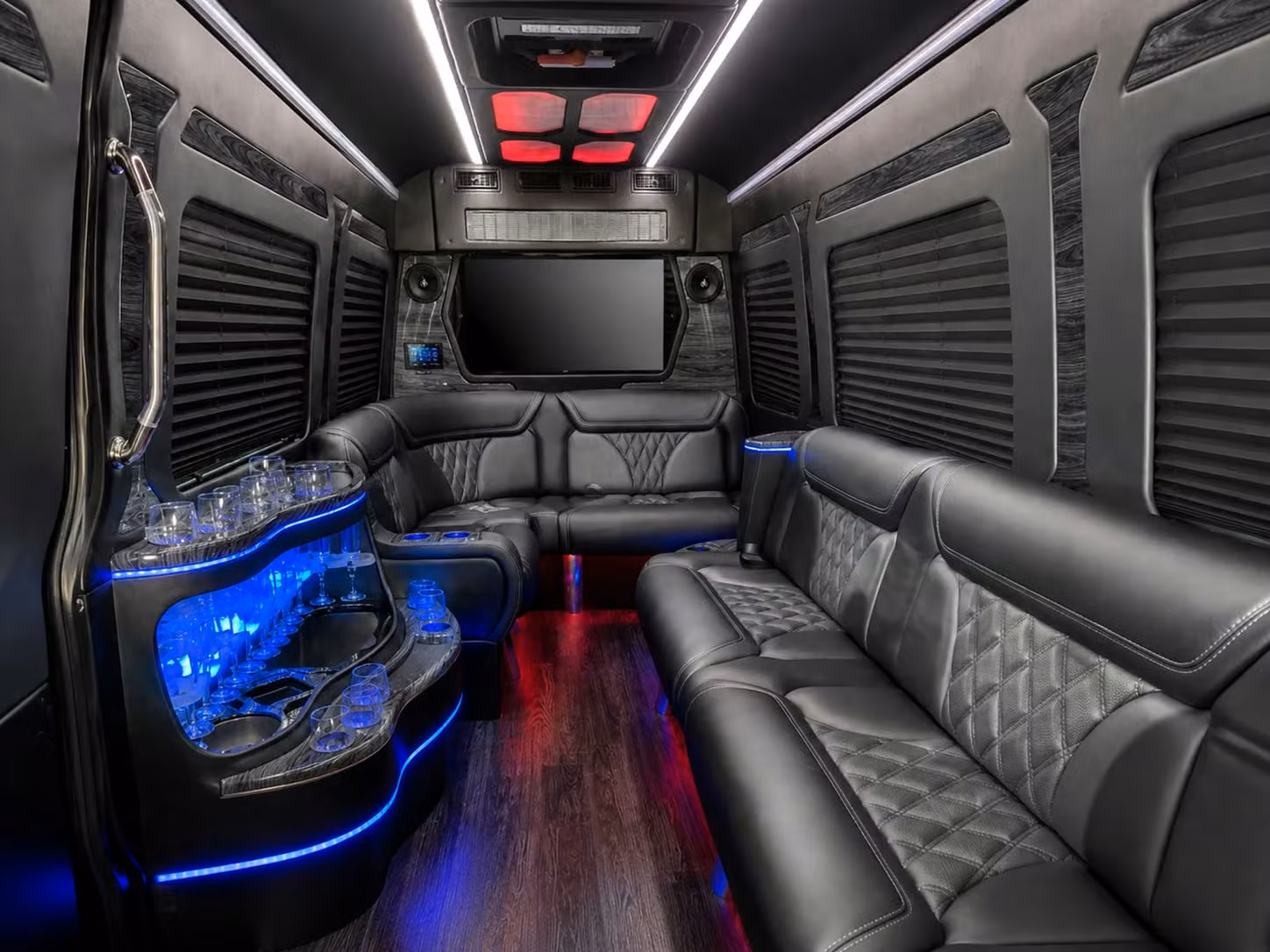 bus rental options for norfolk trips
