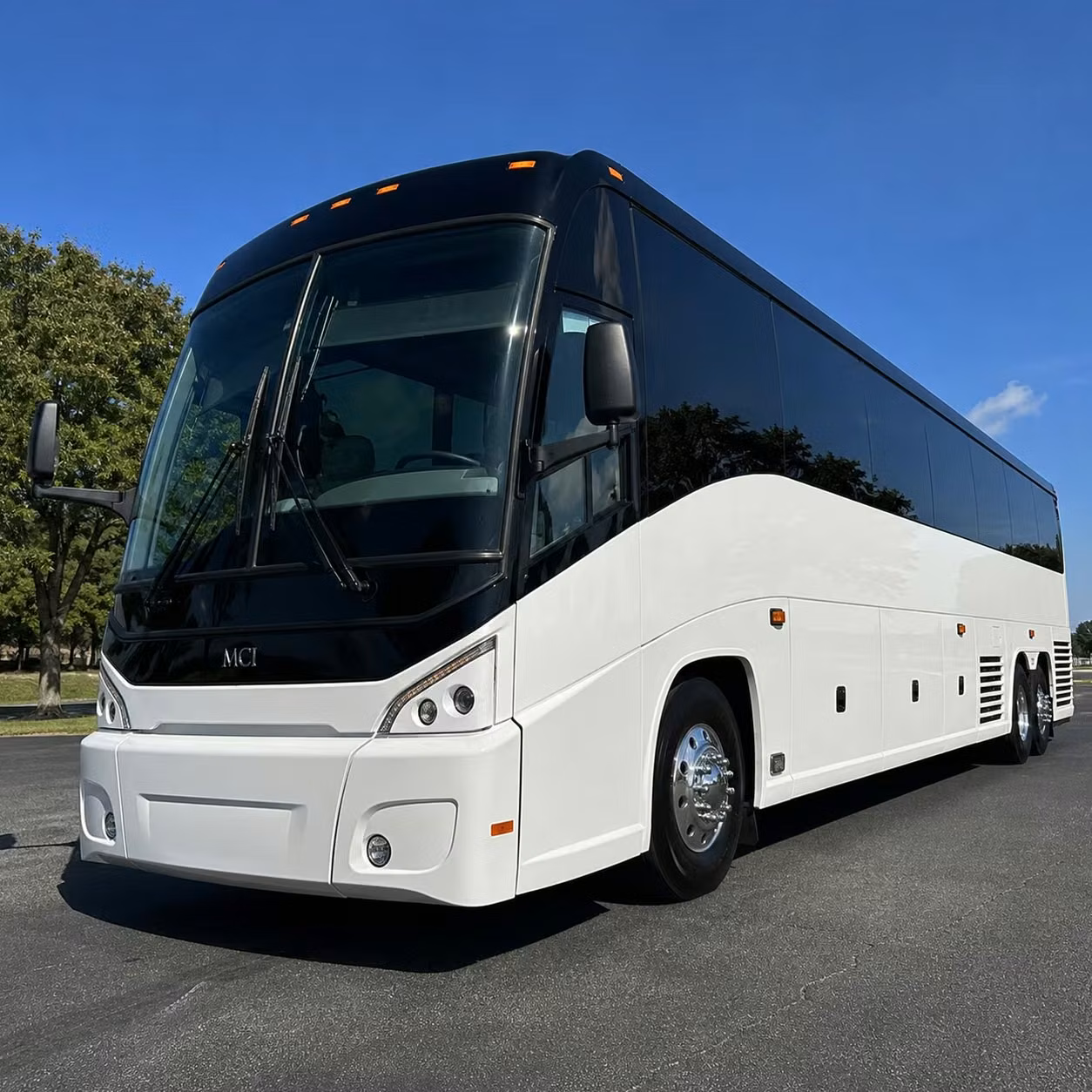 charter buses and party buses to chartway arena in norfolk