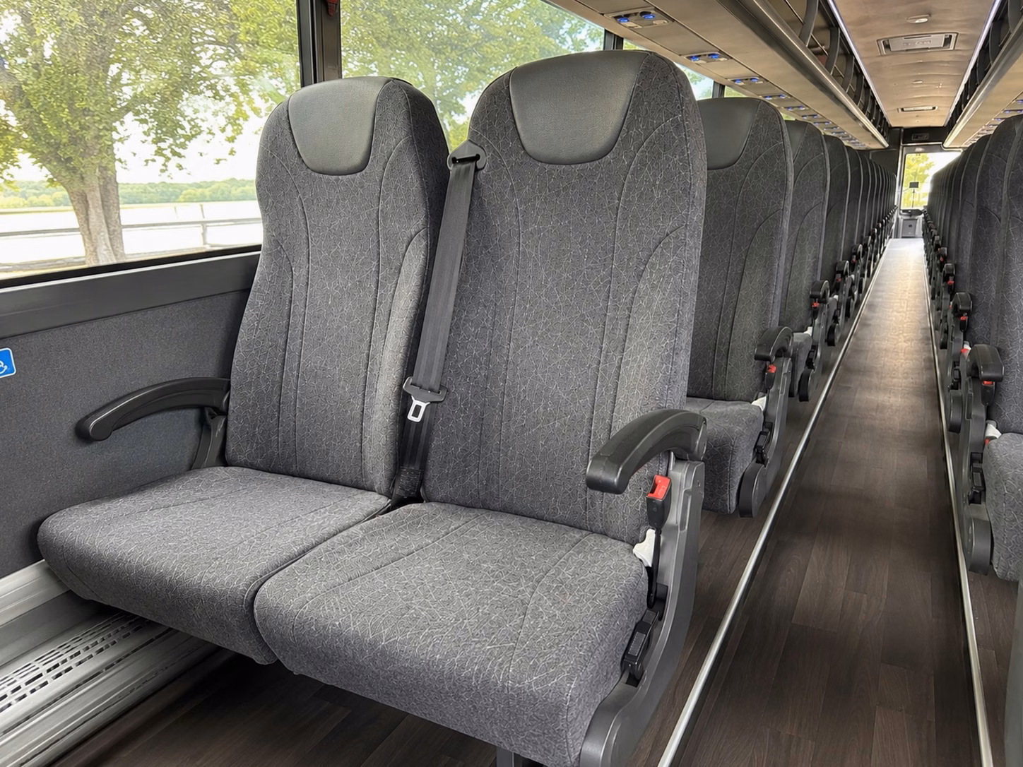 norfolk venue shuttle buses for ceremony and reception transfers
